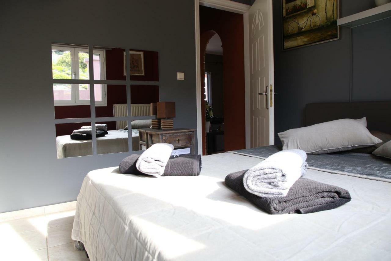 Peris Panoramic Villa Near Athens Airport Paralia  Buitenkant foto